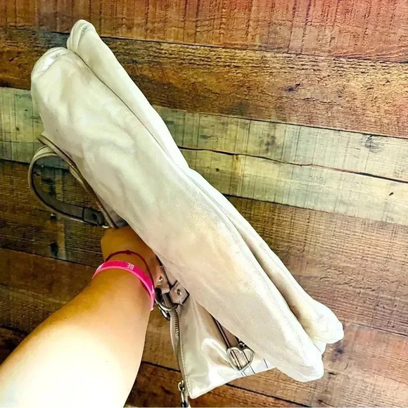 Coach Rare Poppy Metallic Gold Champagne Tote - Picture 9 of 13